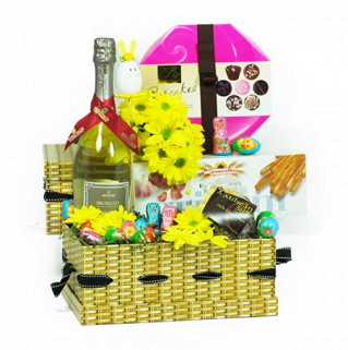 Prosecco & Cupcakes Hamper image